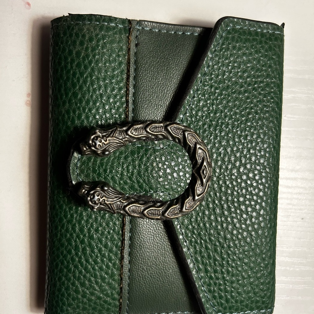 Green Textured Leather Wallet with Ornate Silver-Tone Buckle
